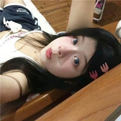 粉红色和铲子