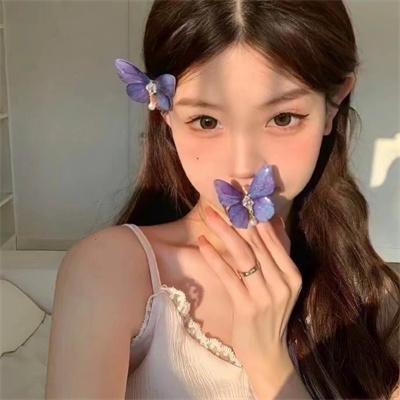 应援团少女